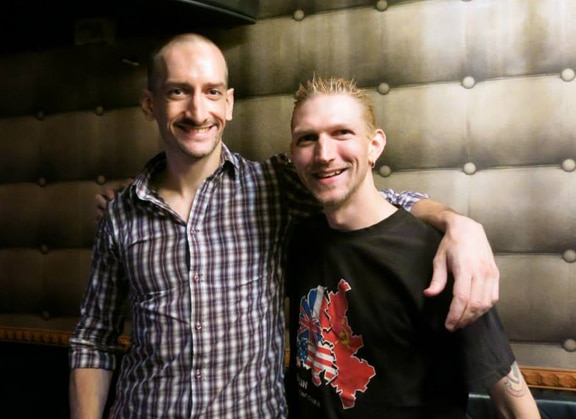 Hanging with travel blogger extraordinaire, Jonny Blair.