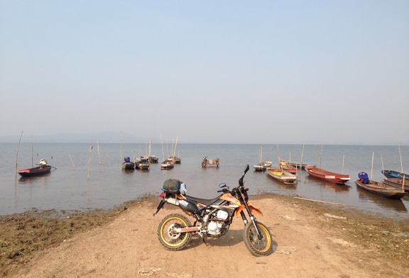Road trip pitstop at the Krasieo Reservoir, near Dan Chang.